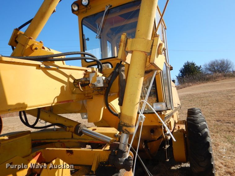 image for item DI2743 1971 Galion A400E motor grader