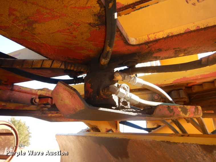 image for item DI2743 1971 Galion A400E motor grader