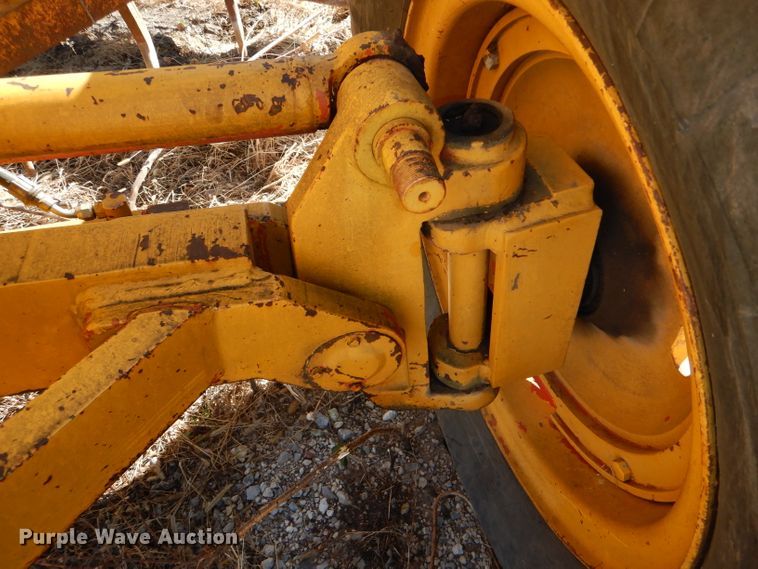 image for item DI2743 1971 Galion A400E motor grader