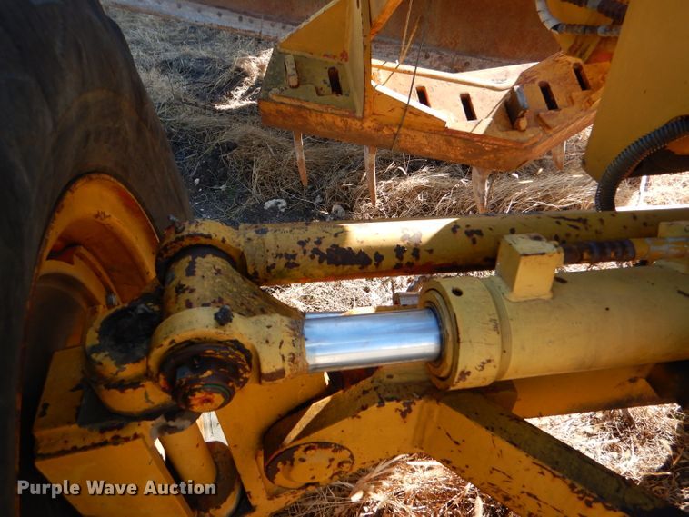 image for item DI2743 1971 Galion A400E motor grader