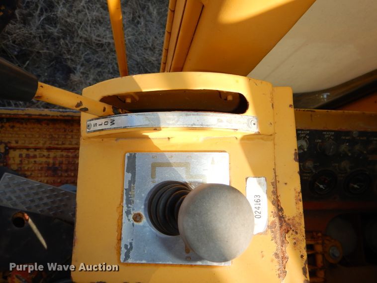 image for item DI2743 1971 Galion A400E motor grader