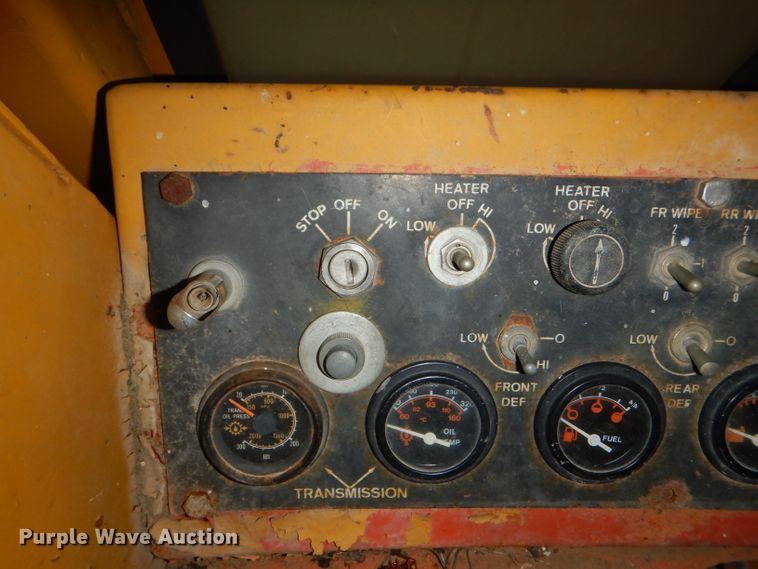 image for item DI2743 1971 Galion A400E motor grader