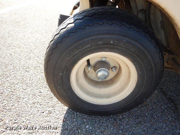 image for item DY9309 Club Car golf cart