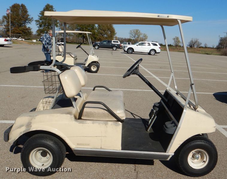 image for item DY9318 Club Car golf cart