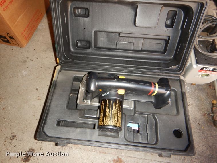 image for item DY9352 Tools