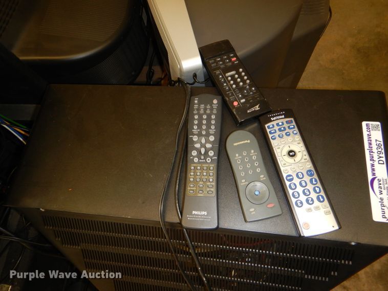 image for item DY9367 (6) televisions