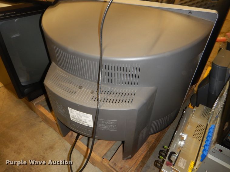 image for item DY9367 (6) televisions