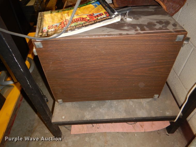 image for item DY9374 Biotronette Mark III environmental grow chamber