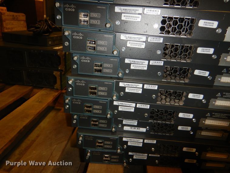 image for item DY9378 (19) Cisco WSC-2960S-48TS 48-port switches