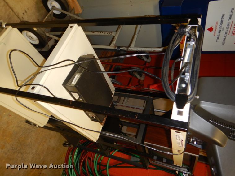 image for item DY9383 Electronics