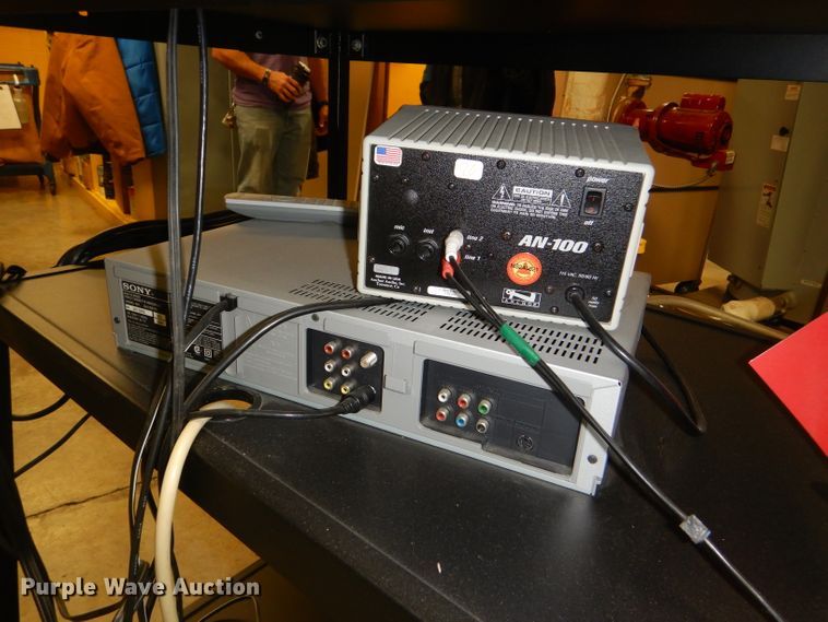 image for item DY9383 Electronics