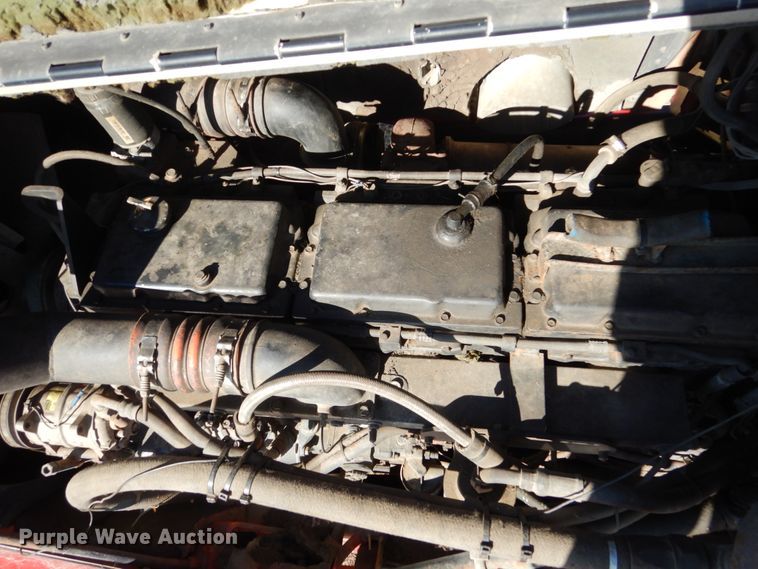 image for item EC9064 1991 Oshkosh PA-2526-2 spreader truck