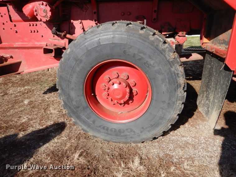 image for item EC9064 1991 Oshkosh PA-2526-2 spreader truck