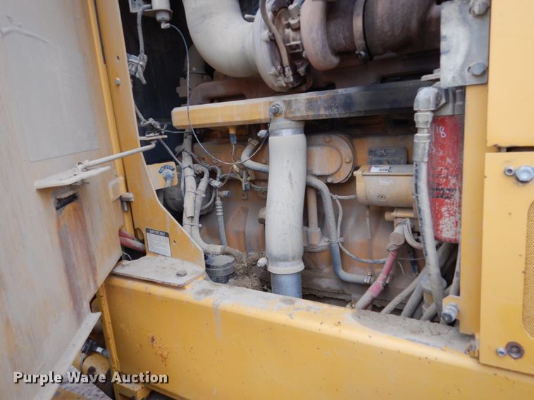 image for item EC9117 2005 John Deere 772D motor grader