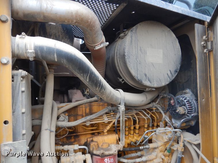 image for item EC9117 2005 John Deere 772D motor grader