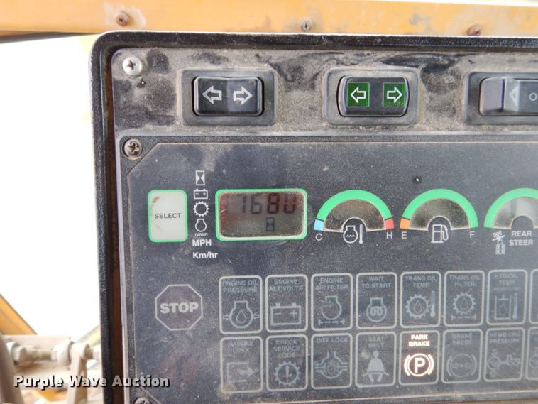 image for item EC9118 2000 John Deere 772CH motor grader