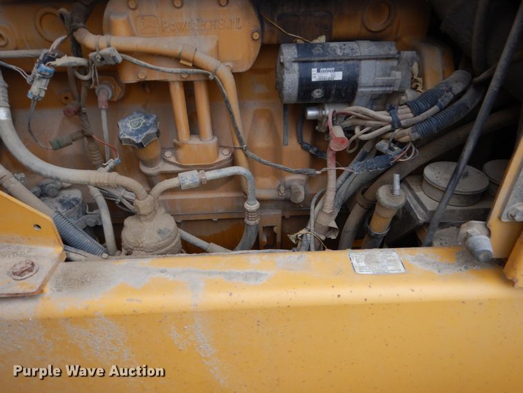 image for item EC9118 2000 John Deere 772CH motor grader