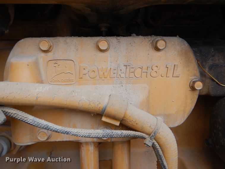 image for item EC9118 2000 John Deere 772CH motor grader