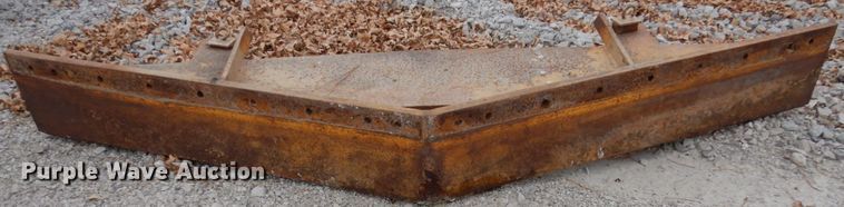 image for item EC9118 2000 John Deere 772CH motor grader