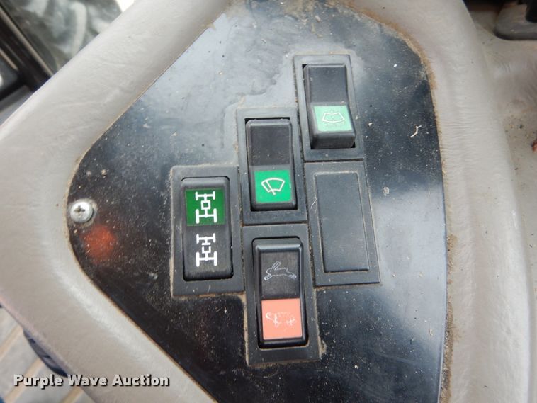 image for item EC9120 2013 Case IH Farmall 120A MFWD tractor