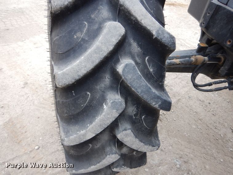 image for item EC9120 2013 Case IH Farmall 120A MFWD tractor