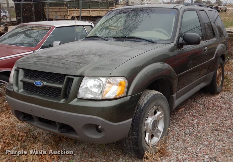 image for item EC9126 2003 Ford Explorer SUV