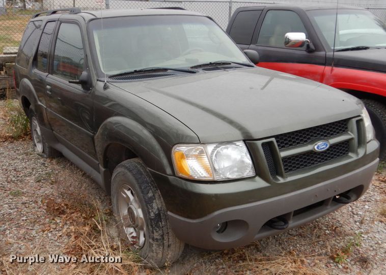 image for item EC9126 2003 Ford Explorer SUV