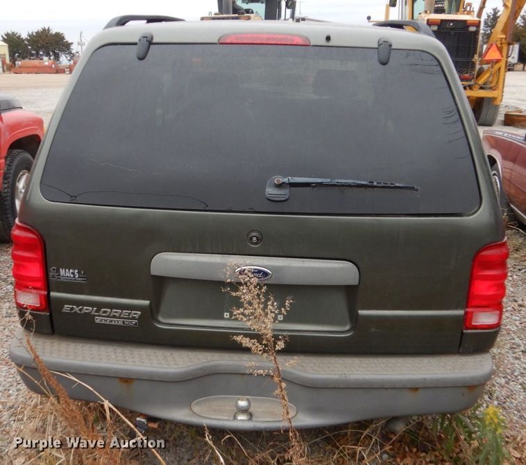 image for item EC9126 2003 Ford Explorer SUV