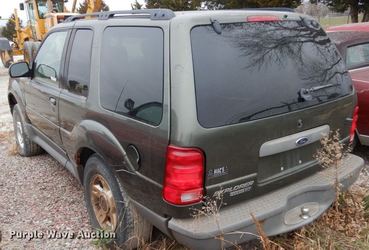 image for item EC9126 2003 Ford Explorer SUV