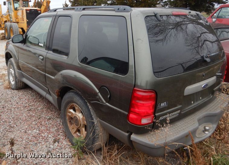 image for item EC9126 2003 Ford Explorer SUV