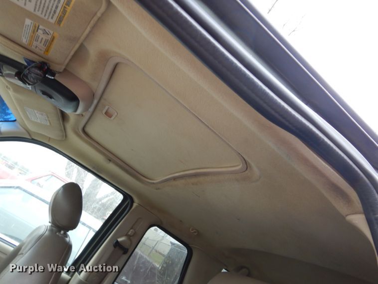 image for item EC9126 2003 Ford Explorer SUV