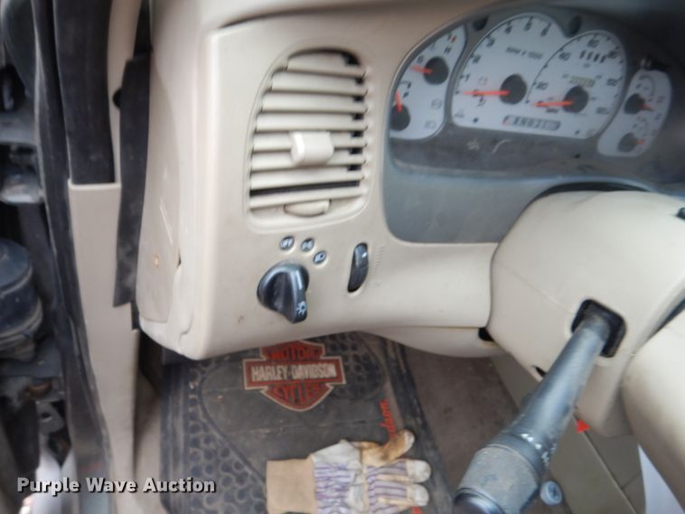 image for item EC9126 2003 Ford Explorer SUV