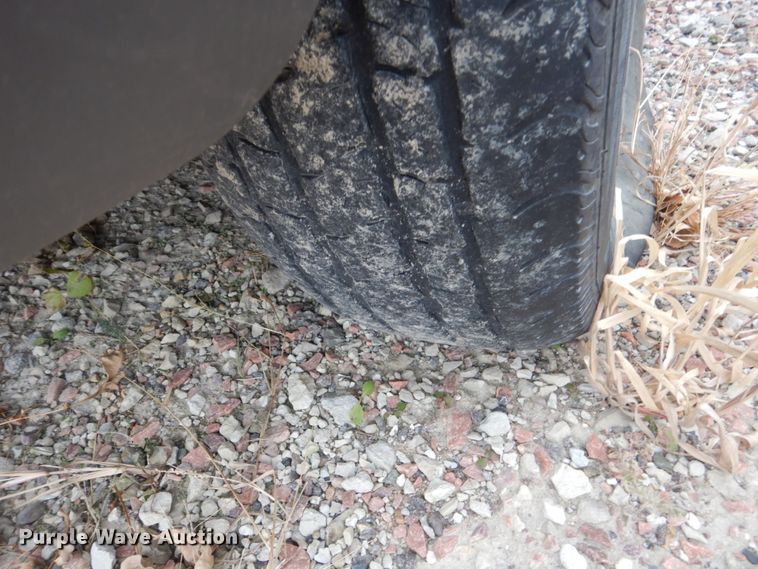 image for item EC9126 2003 Ford Explorer SUV