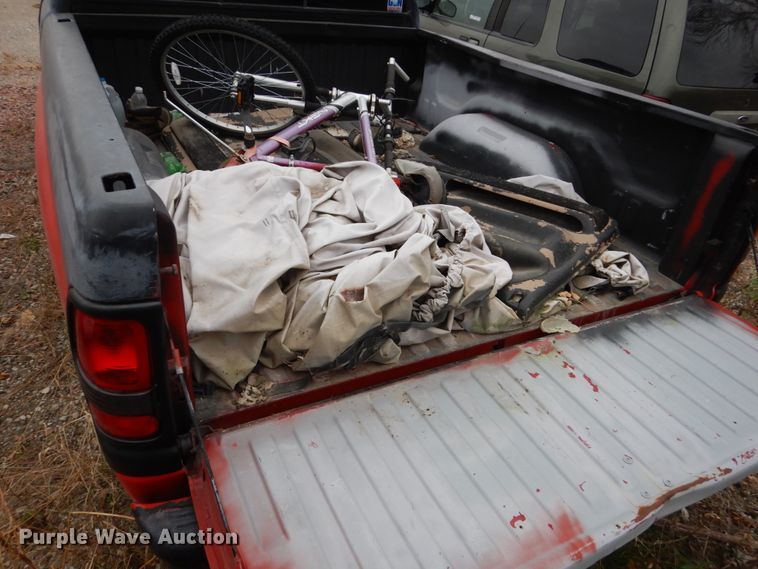 image for item EC9127 1997 Dodge Ram 1500 Club Cab pickup truck