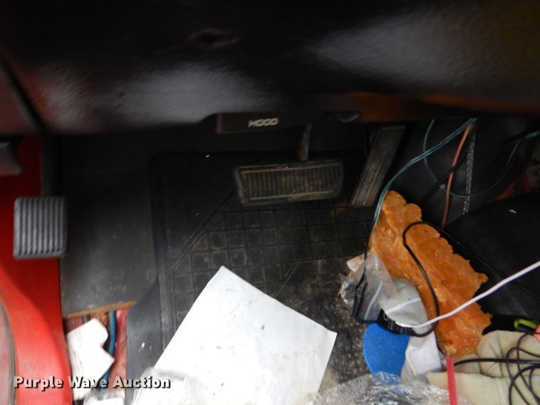 image for item EC9127 1997 Dodge Ram 1500 Club Cab pickup truck