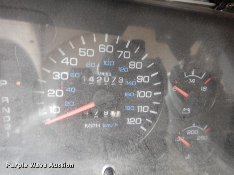 image for item EC9127 1997 Dodge Ram 1500 Club Cab pickup truck