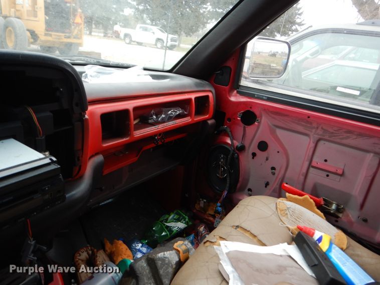 image for item EC9127 1997 Dodge Ram 1500 Club Cab pickup truck