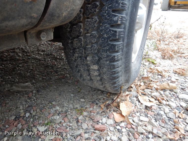 image for item EC9127 1997 Dodge Ram 1500 Club Cab pickup truck