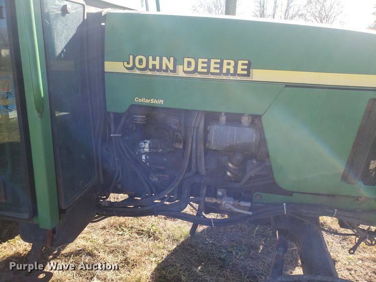 image for item ET9965 2000 John Deere 5510 tractor