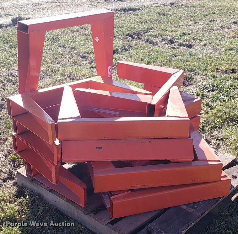 image for item ET9969 (14) U-rack shelving