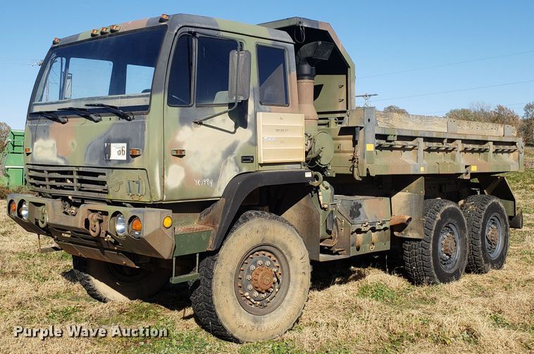 image for item ET9971 1994 Stewart & Stevenson MTV M-1090 dump truck