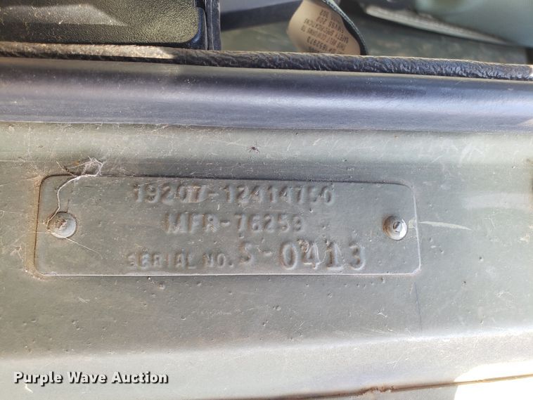 image for item ET9971 1994 Stewart & Stevenson MTV M-1090 dump truck