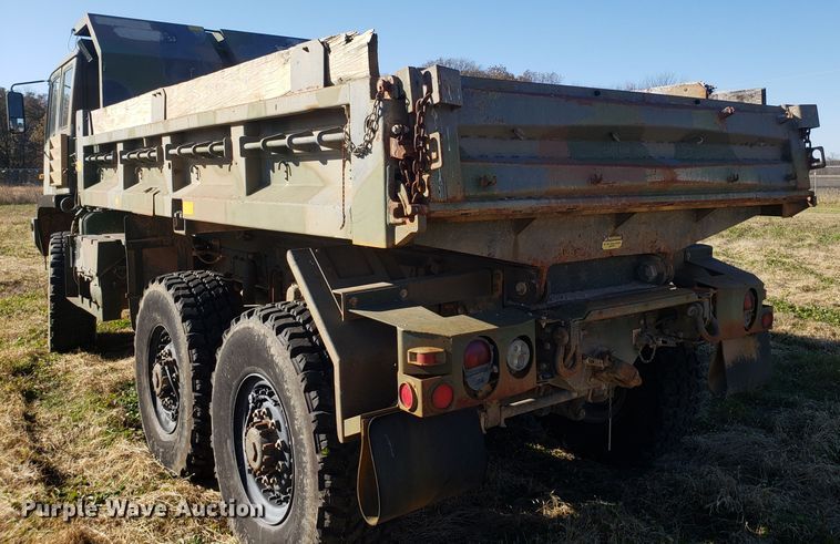 image for item ET9971 1994 Stewart & Stevenson MTV M-1090 dump truck