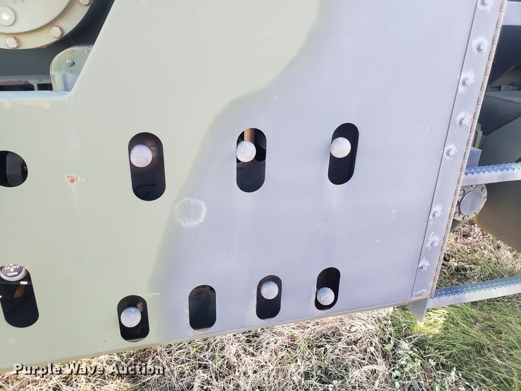 image for item ET9972 2007 Stewart & Stevenson MTV M-1089A1 wrecker truck