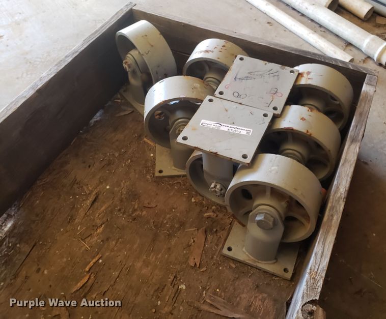 image for item ET9974 (8) 10" steel casters