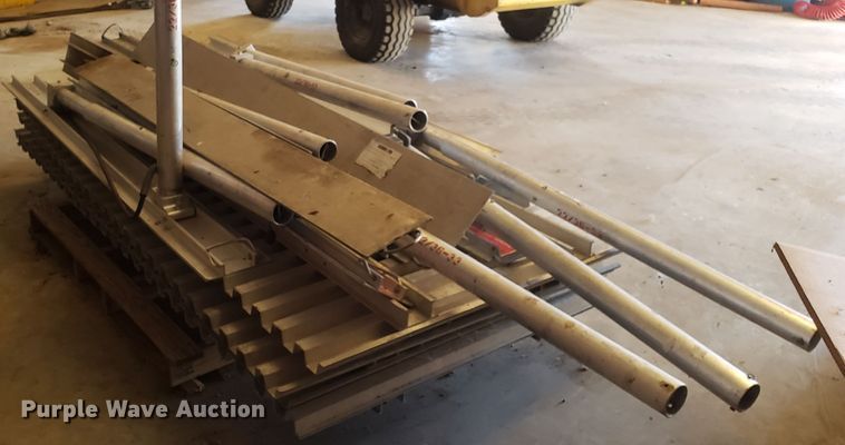 image for item ET9975 Speed Shore Corp. hydraulic shoring system