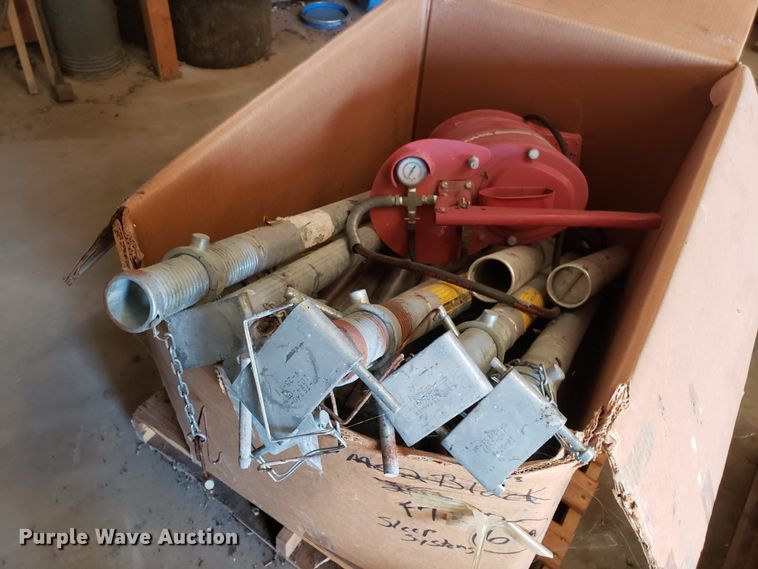 image for item ET9975 Speed Shore Corp. hydraulic shoring system