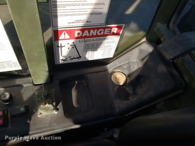 image for item ET9977 2011 Terex TX51-19MD telehandler