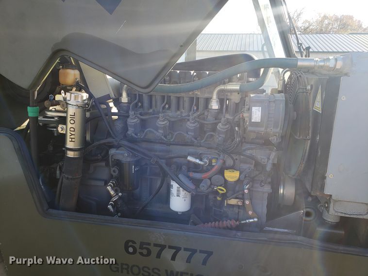 image for item ET9977 2011 Terex TX51-19MD telehandler