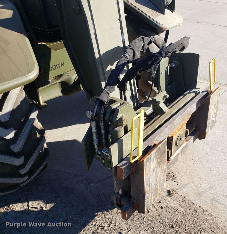 image for item ET9977 2011 Terex TX51-19MD telehandler